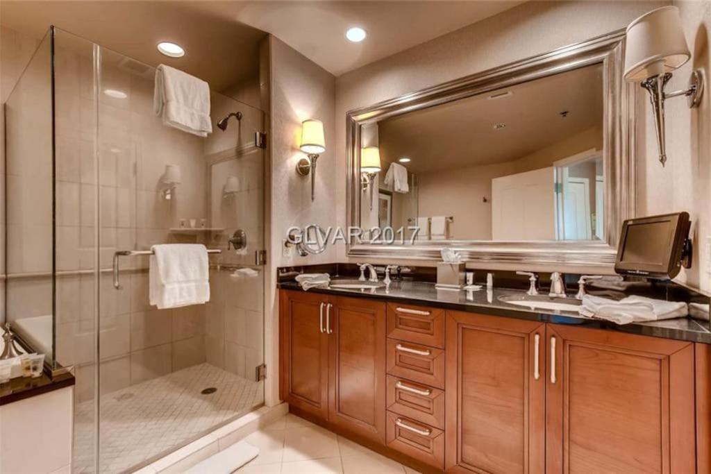 Mgm Signature Ph 30Th Floor Deluxe Studio Apartment Strip Facing With Balcony Las Vegas Extérieur photo